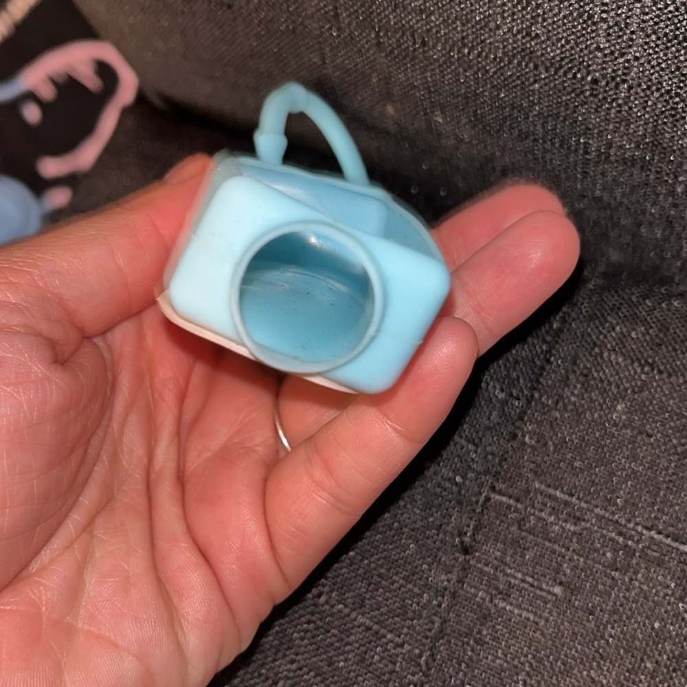 Pineapple hand sanitizer holder not sure of the brand  more square shape. - Picture 3 of 3